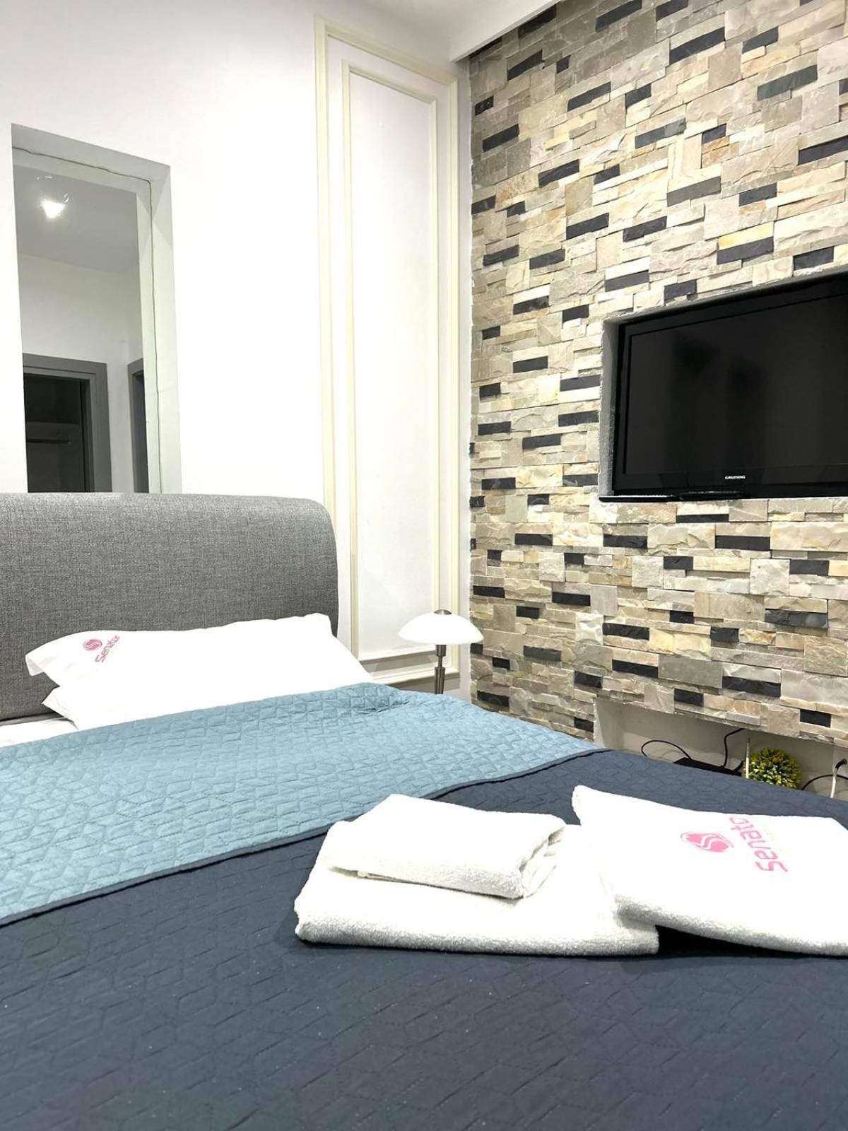 Hotel Senator Улцин Екстериор снимка