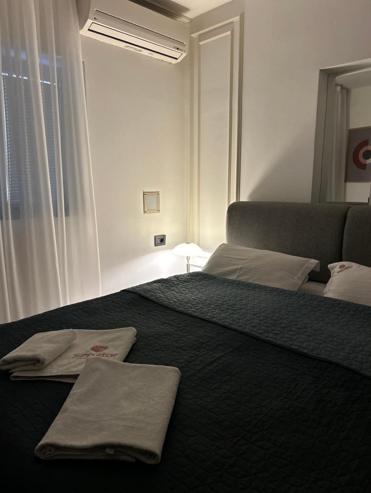 Hotel Senator Улцин Екстериор снимка
