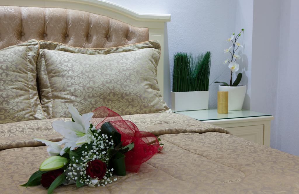 Hotel Senator Улцин Екстериор снимка